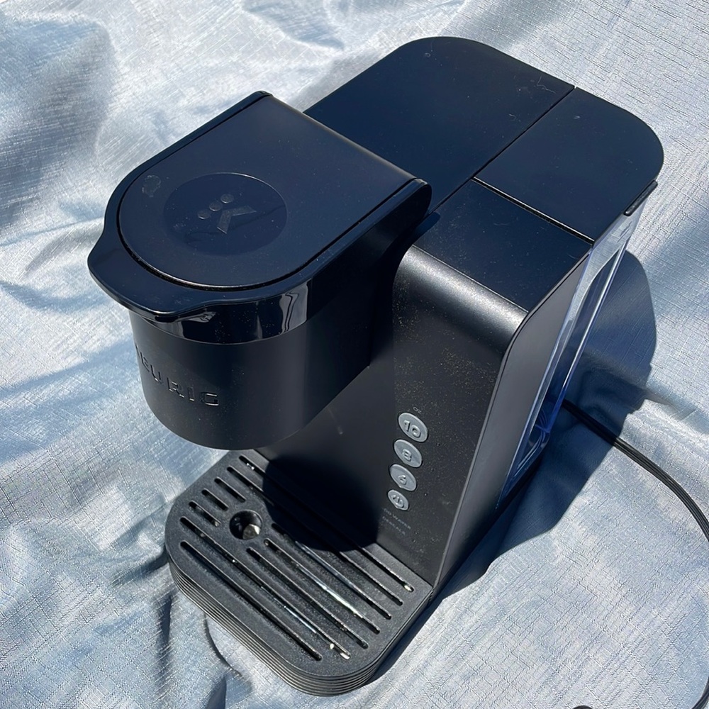 Keurig K-express essential single serve.